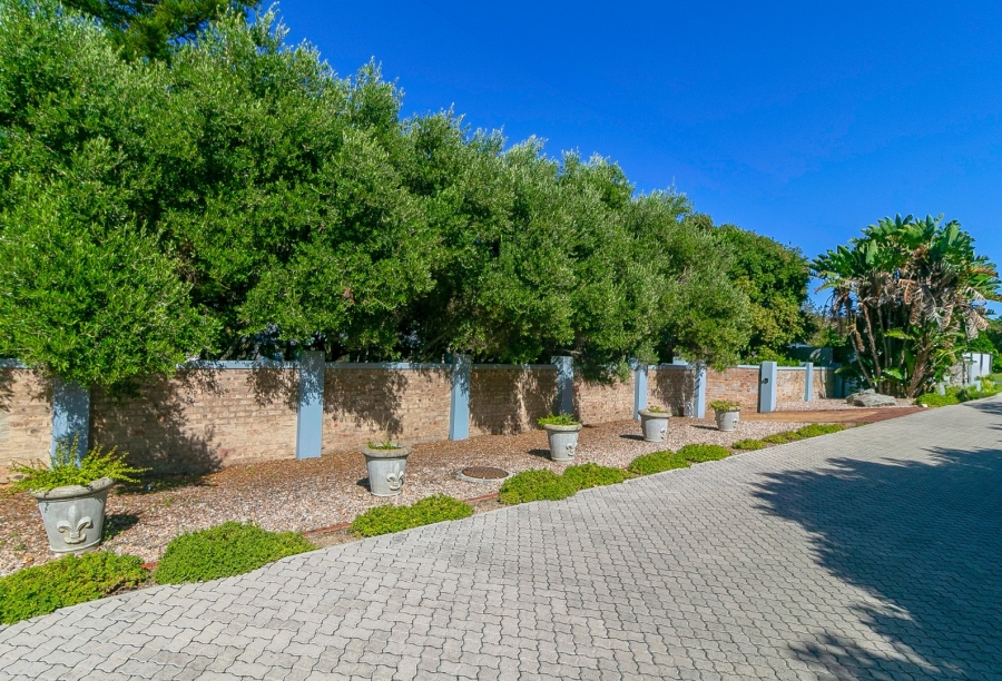 4 Bedroom Property for Sale in Wilderness Central Western Cape